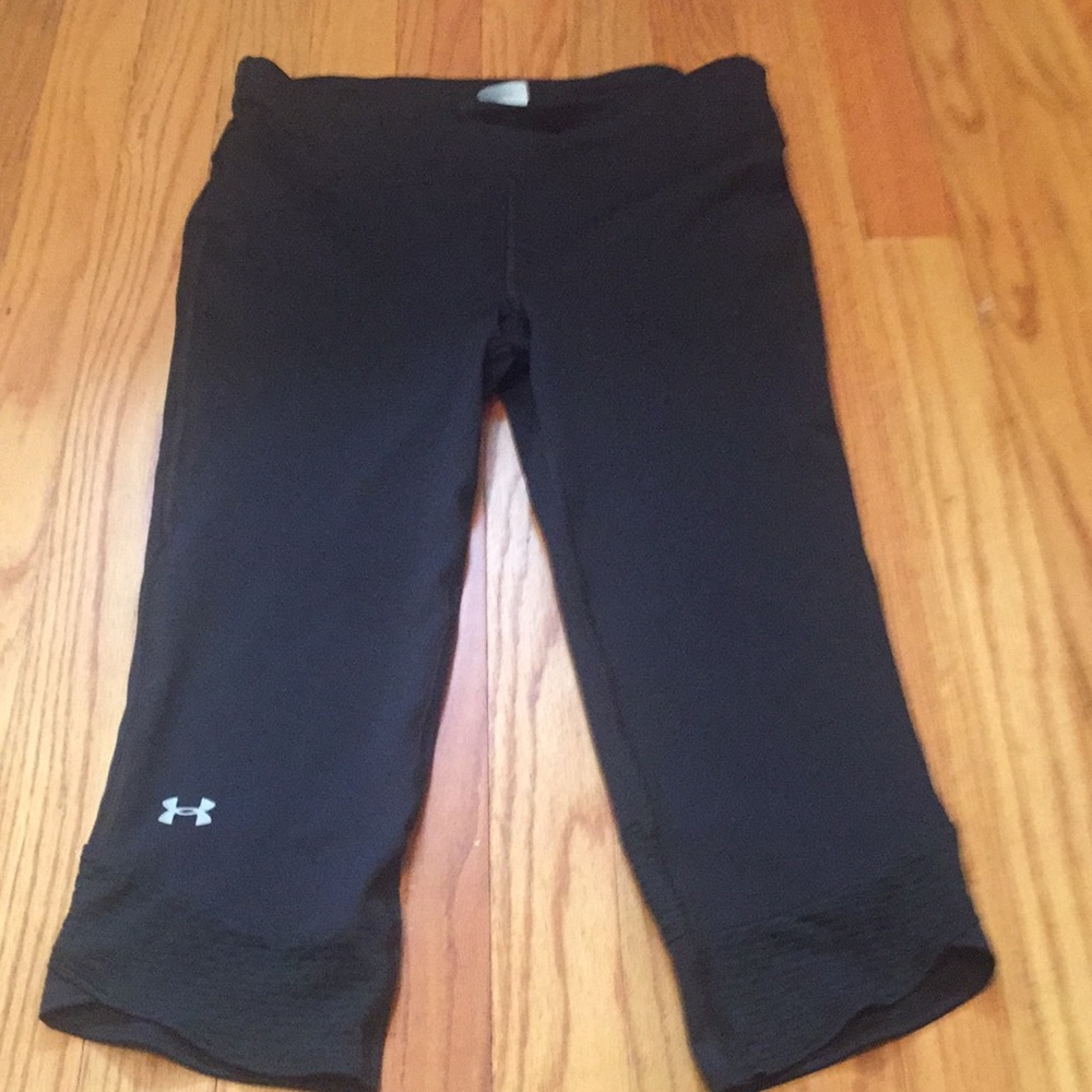 Under Armour heat gear capris